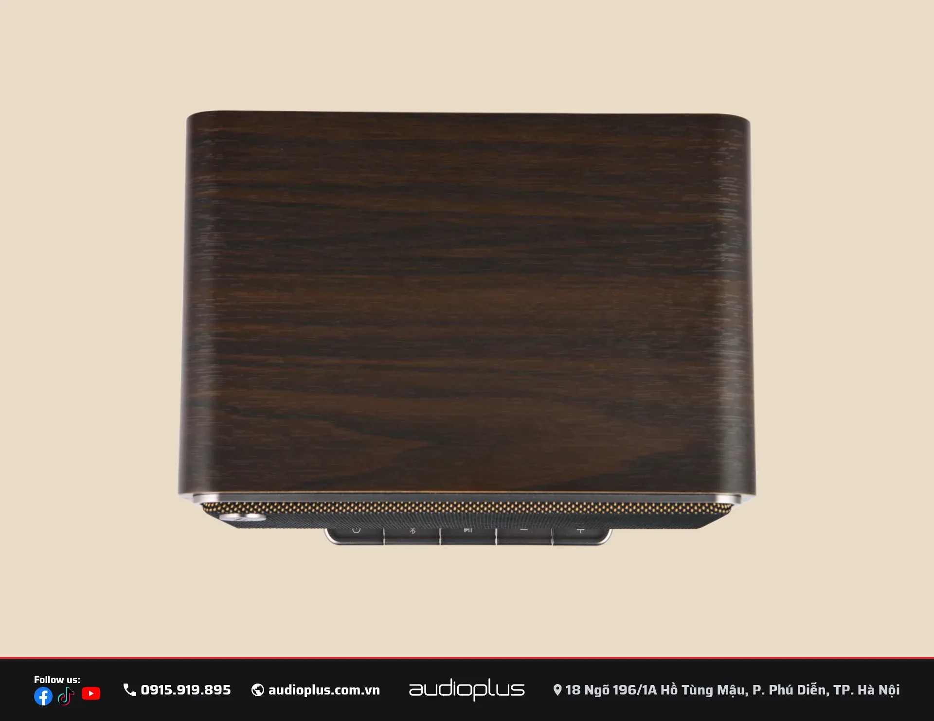 Mặt trên vân gỗ walnut của loa EDIFIER D32