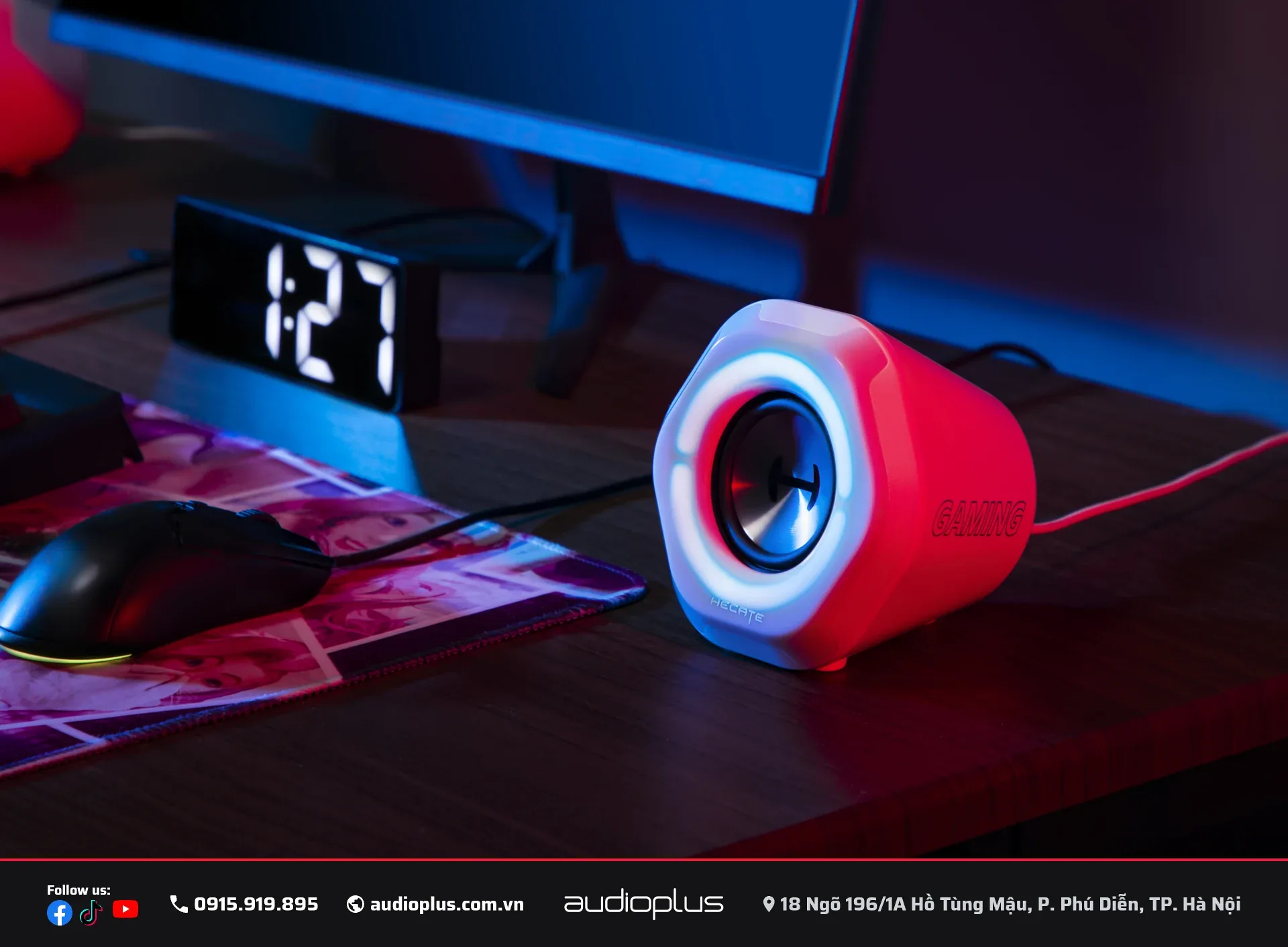 Cận cảnh vòng đèn LED RGB đỏ trên loa EDIFIER G1000
