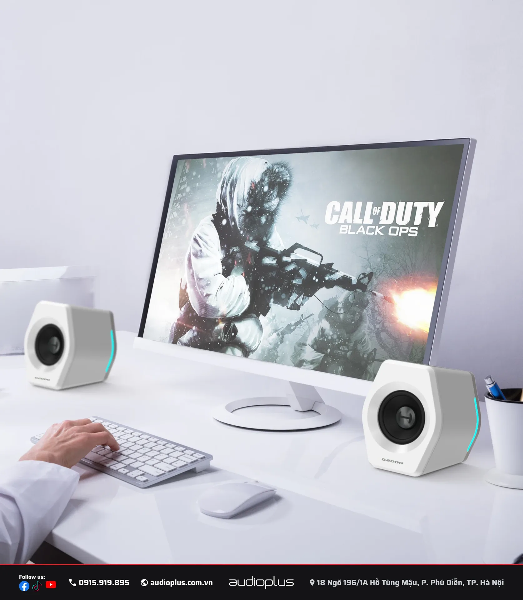 Cặp loa EDIFIER Hecate G2000 màu trắng hai bên màn hình chơi Call of Duty